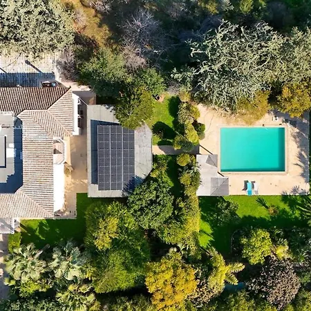 Anton Grand Estate - 5br With Private Pool Aradhippou