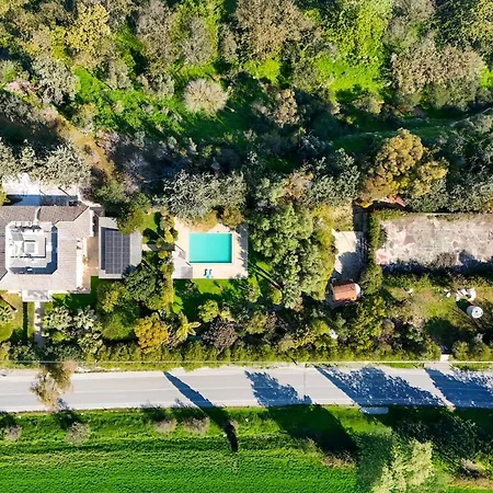 Villa Anton Grand Estate - 5br With Private Pool